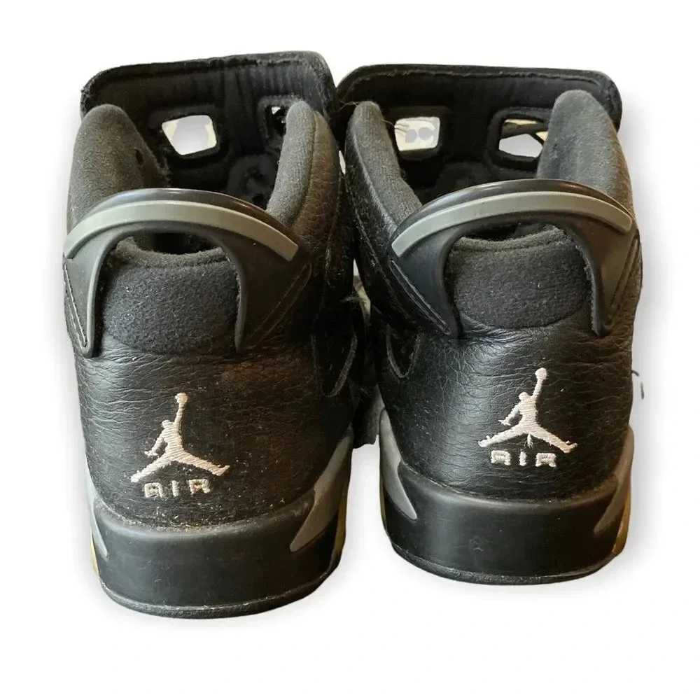 NIKE Air Jordan 6 Retro Cool Grey Yellow Sneakers Kid's Size 5Y
